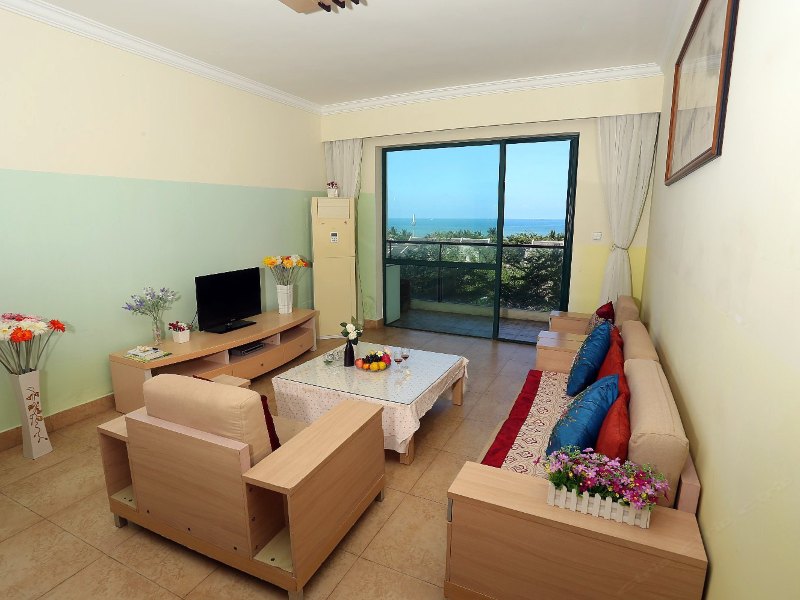 hotelPic