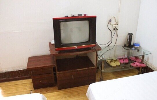 hotelPic