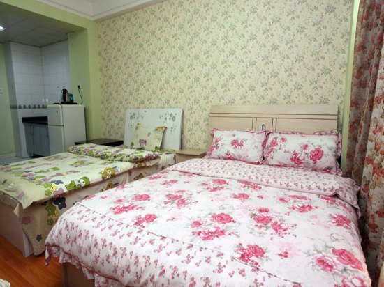 hotelPic