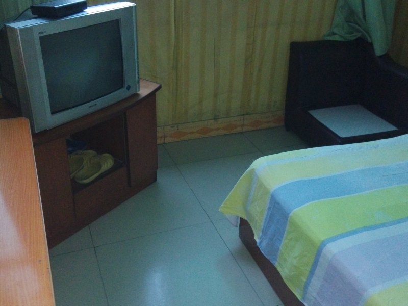 hotelPic