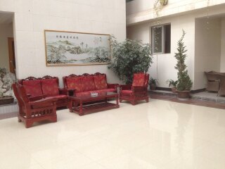 云南香格里拉旅行跟團(tuán)_去云南香格里拉游要多少錢