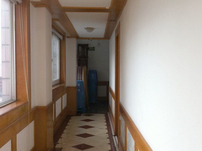 hotelPic