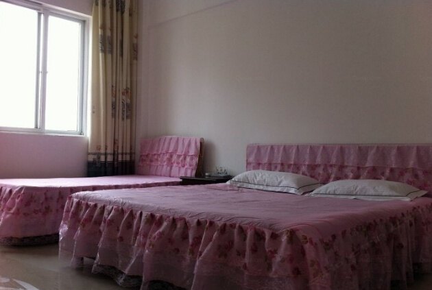 hotelPic