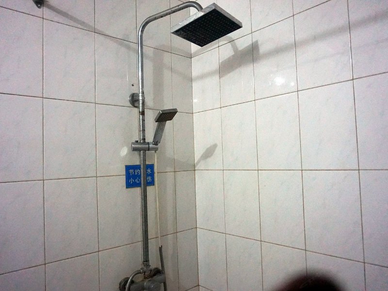 hotelPic