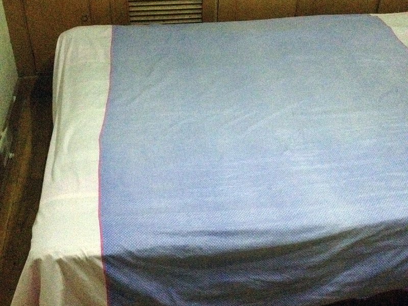 hotelPic