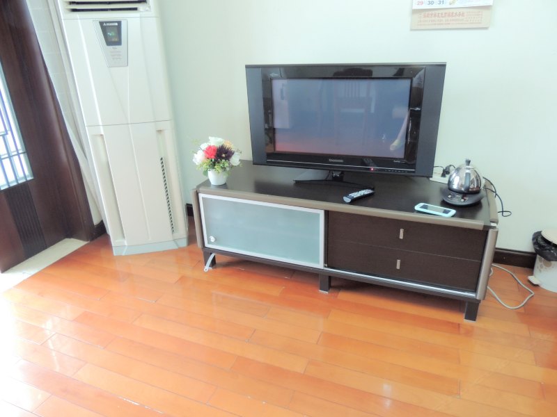 hotelPic