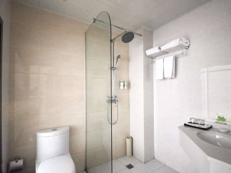 hotelPic