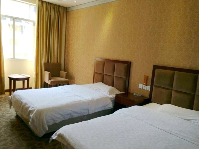 hotelPic