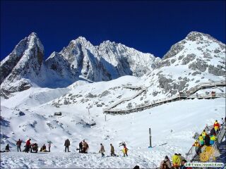 丽江旅游跟团线路_丽江八日旅游团_丽江旅游花费一般多少