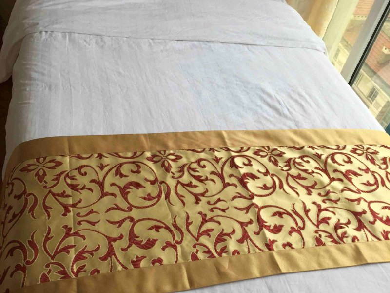 hotelPic