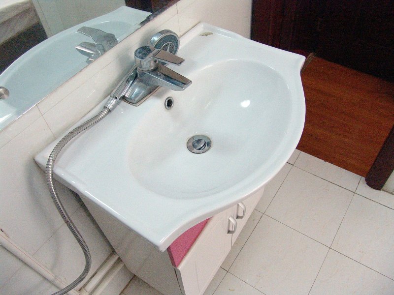 hotelPic