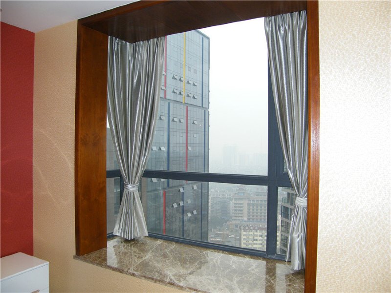 hotelPic