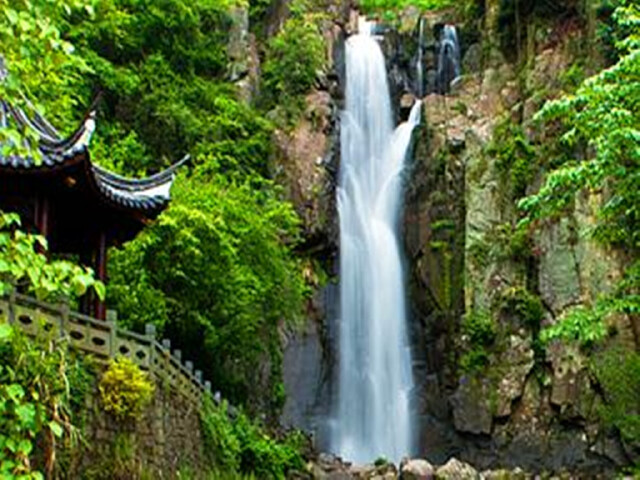  宁波 象山3日游>含象山影视城,松兰山海滨,溪口雪窦山,赏万丈瀑布