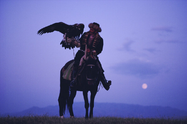 十月去哈萨克斯坦穿衣指南_十月去哈萨克斯坦