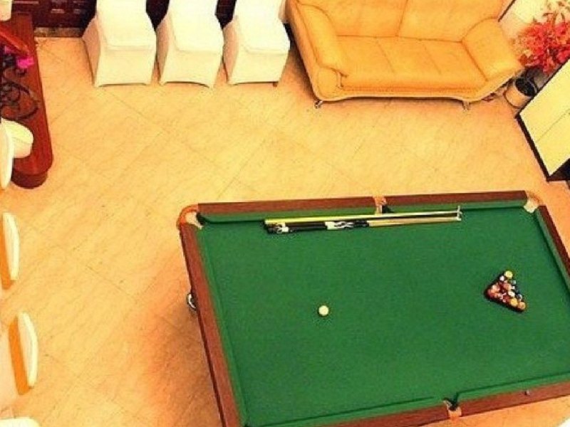 hotelPic