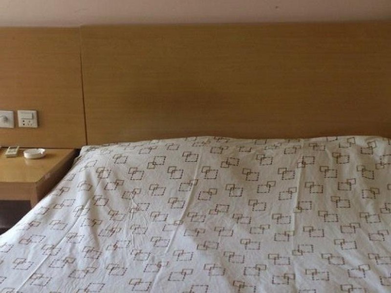 hotelPic