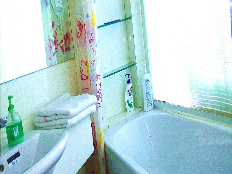hotelPic