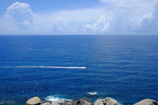 八月去儋州穿衣指南_八月去儋州穿什么衣服_