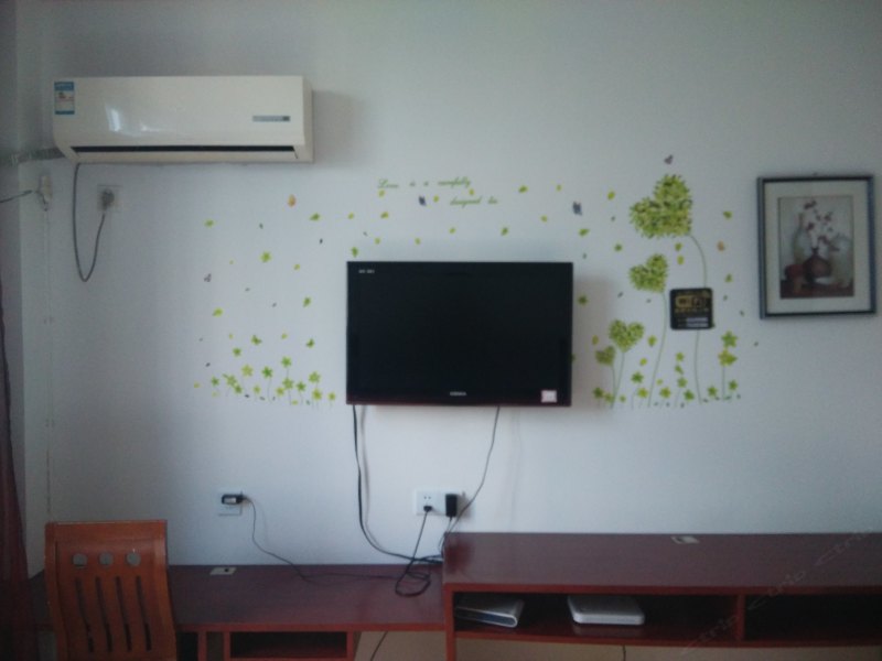 hotelPic