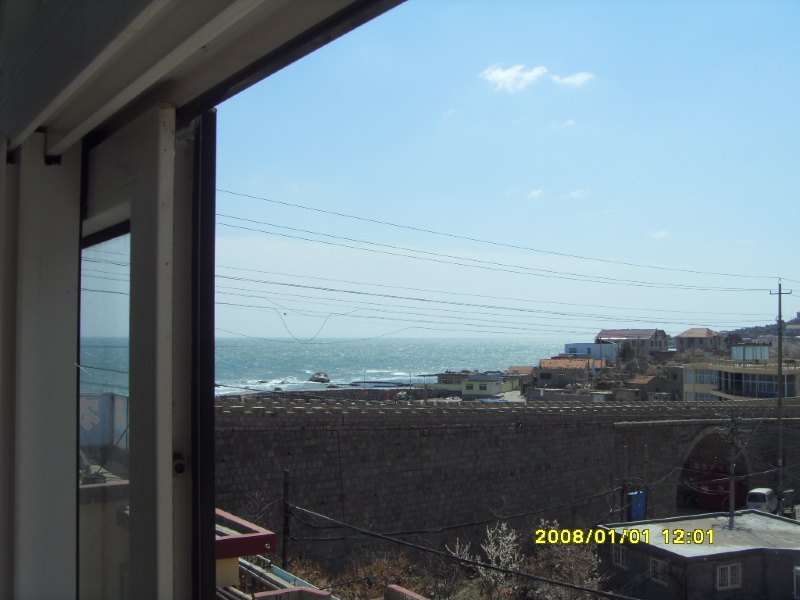 hotelPic