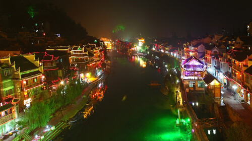 凤凰古城夜景