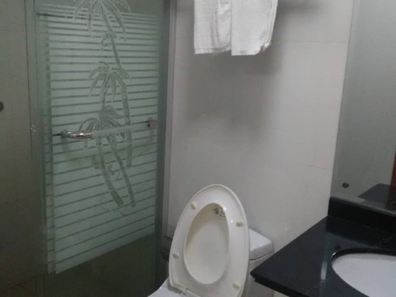 hotelPic