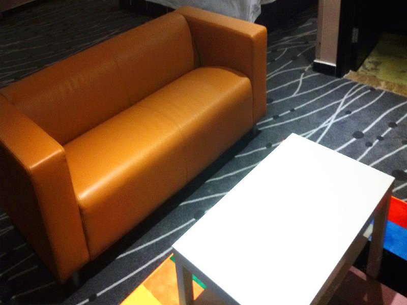 hotelPic