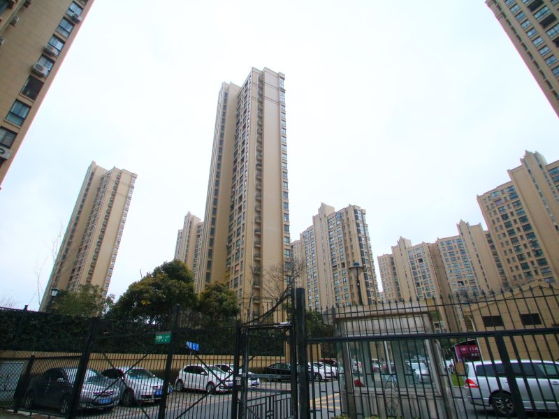 欣冉居家公寓(上海菊太路店)