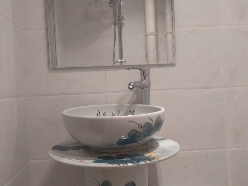 hotelPic