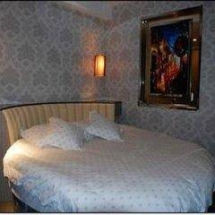 hotelPic