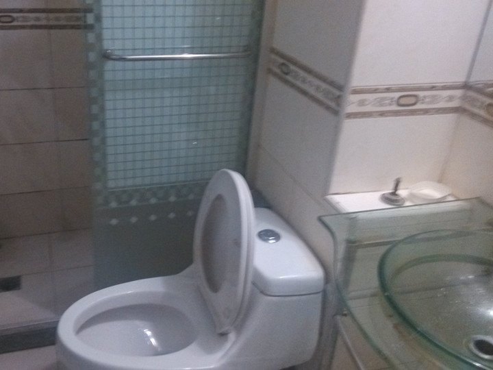 hotelPic