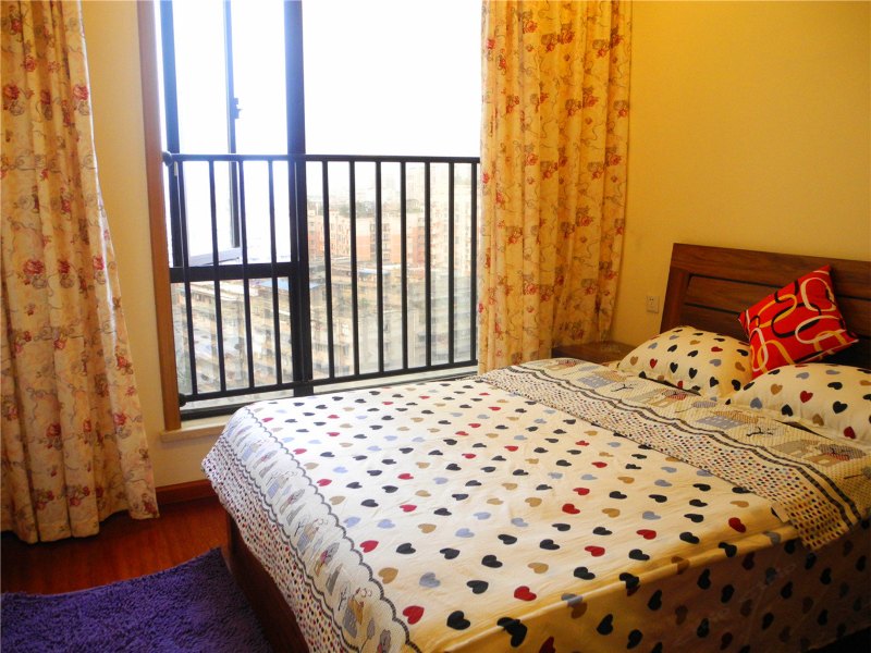 hotelPic