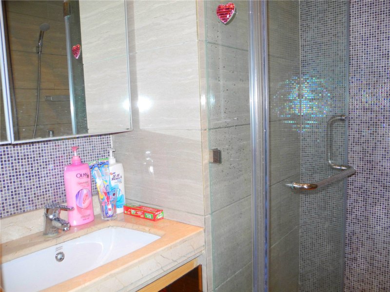 hotelPic