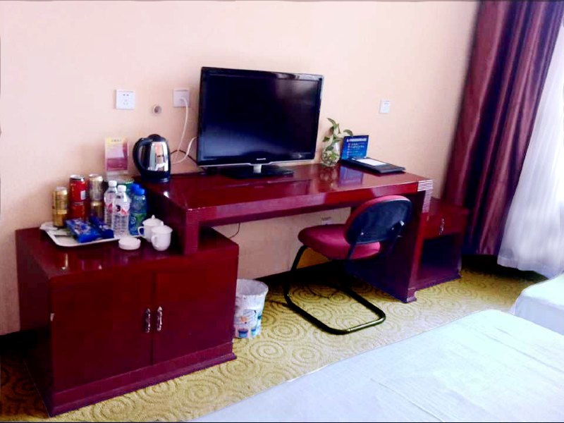 hotelPic