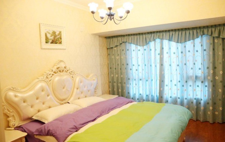 hotelPic