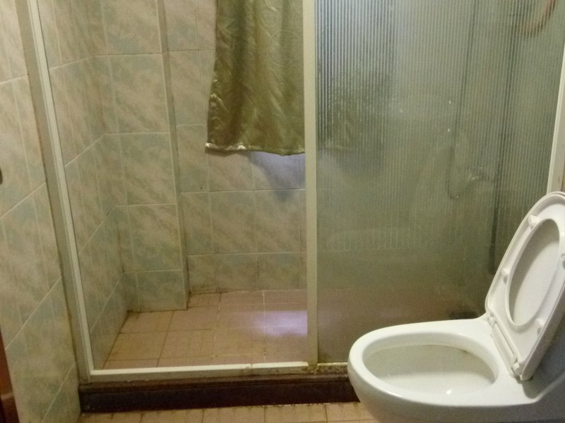 hotelPic