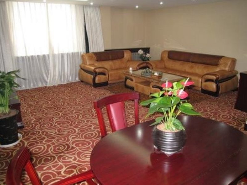 hotelPic