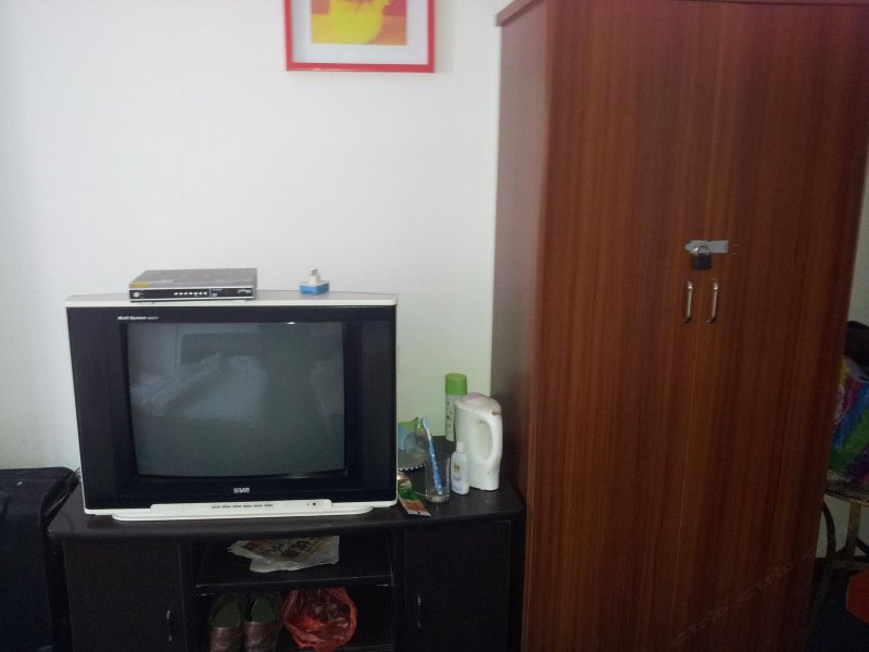 hotelPic