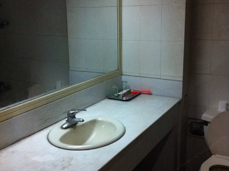hotelPic