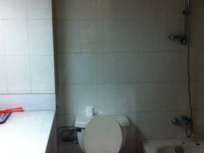 hotelPic