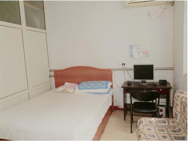 hotelPic