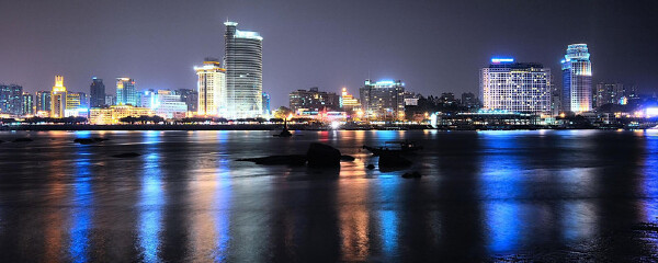 七月去厦门穿衣指南_七月去厦门穿什么衣服_