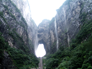 湖南鳳凰古城旅游路線_湖南鳳凰古城游跟團多少錢2021_湖南鳳凰古城旅游需要多少錢