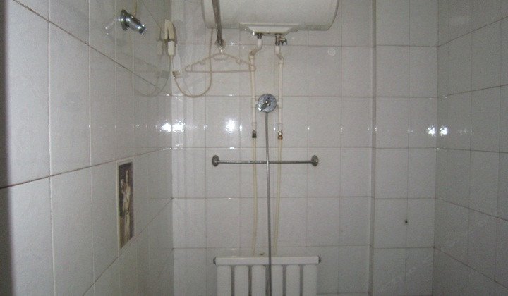 hotelPic
