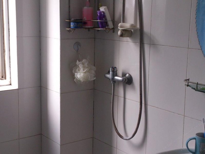 hotelPic