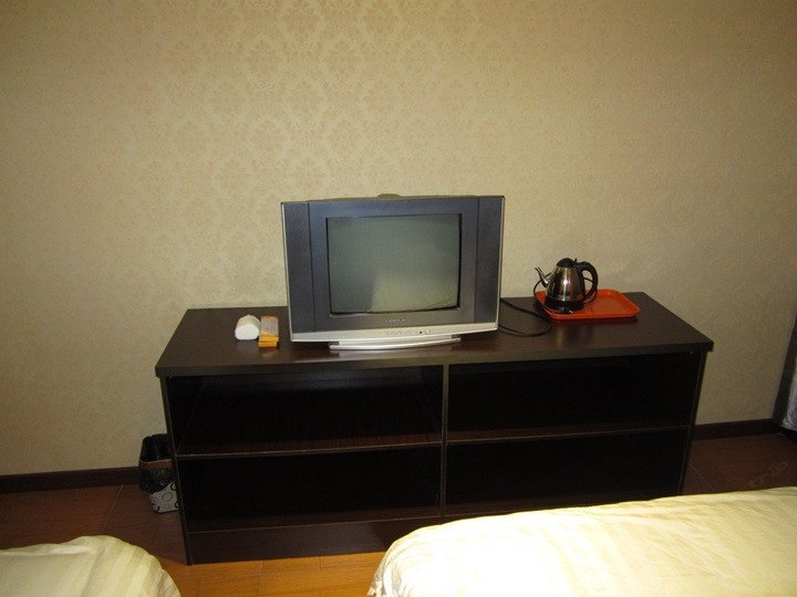 hotelPic