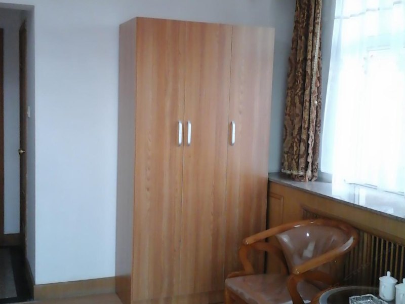 hotelPic