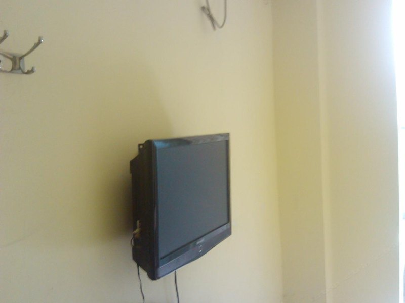 hotelPic