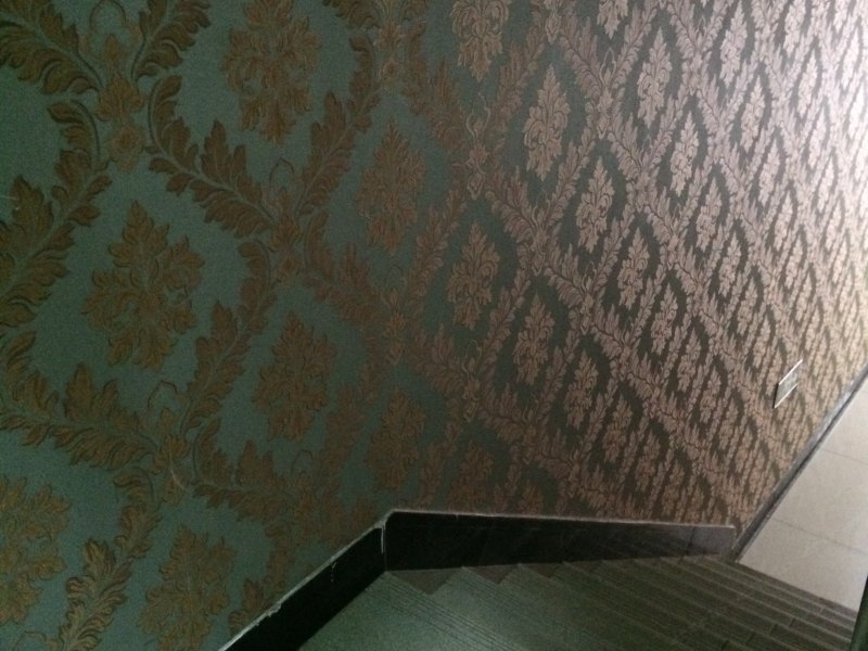 hotelPic