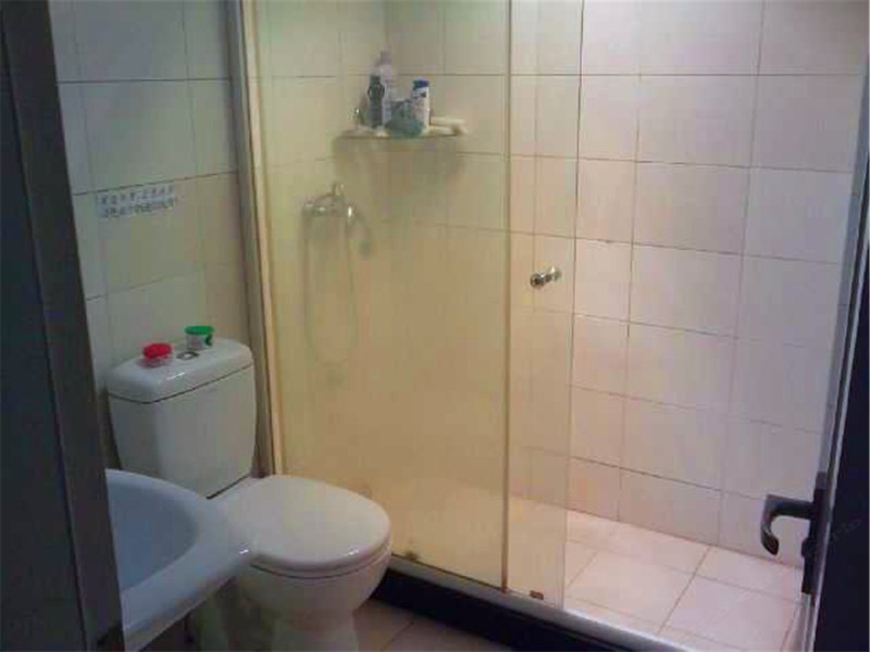 hotelPic